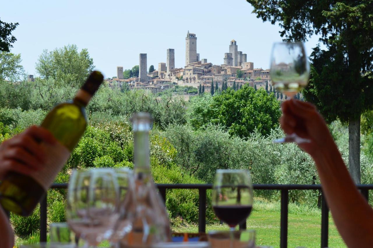 Guardastelle - Agriturismo&vineyard San Gimignano Exterior foto